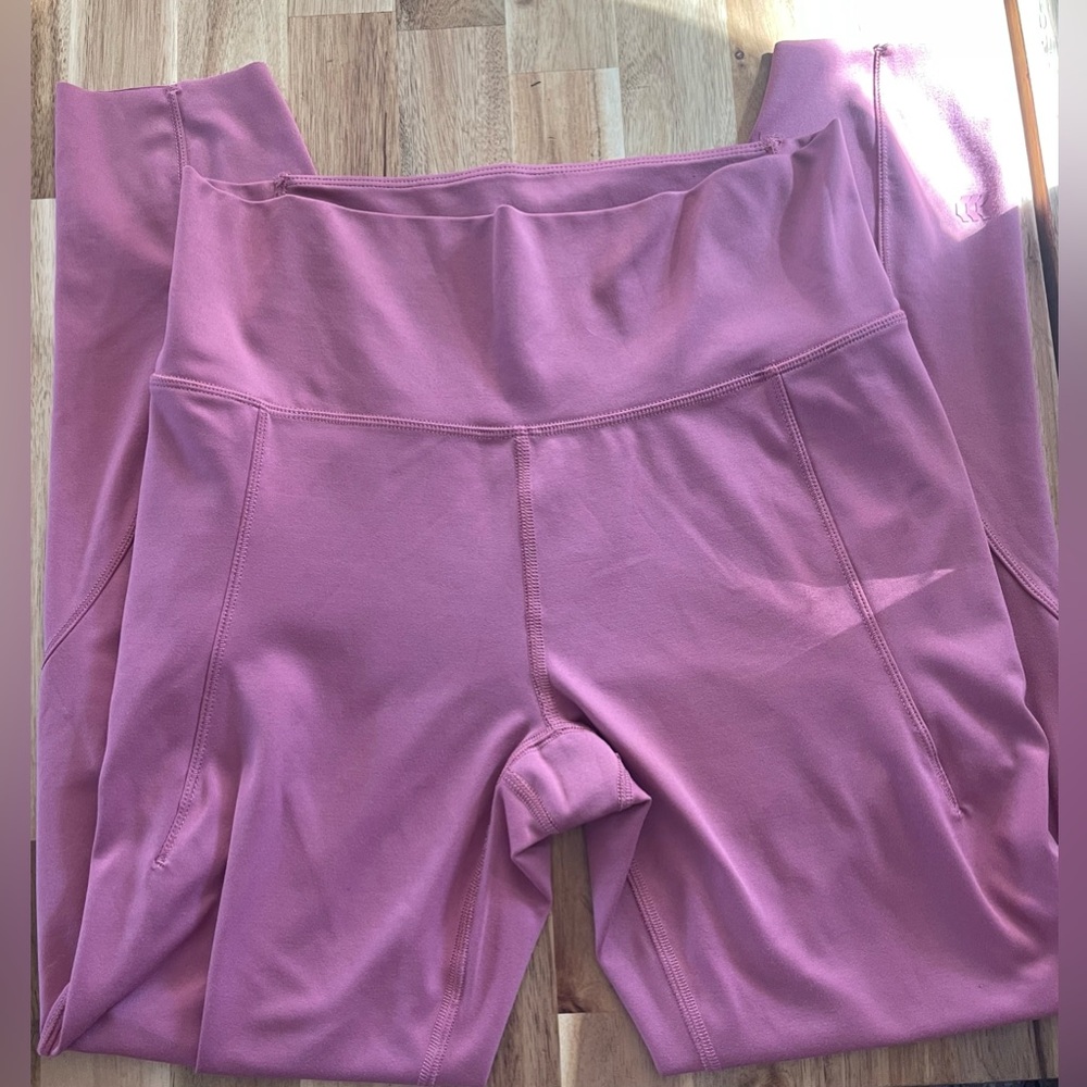 All in motion mauve High-Waisted Leggings size medium